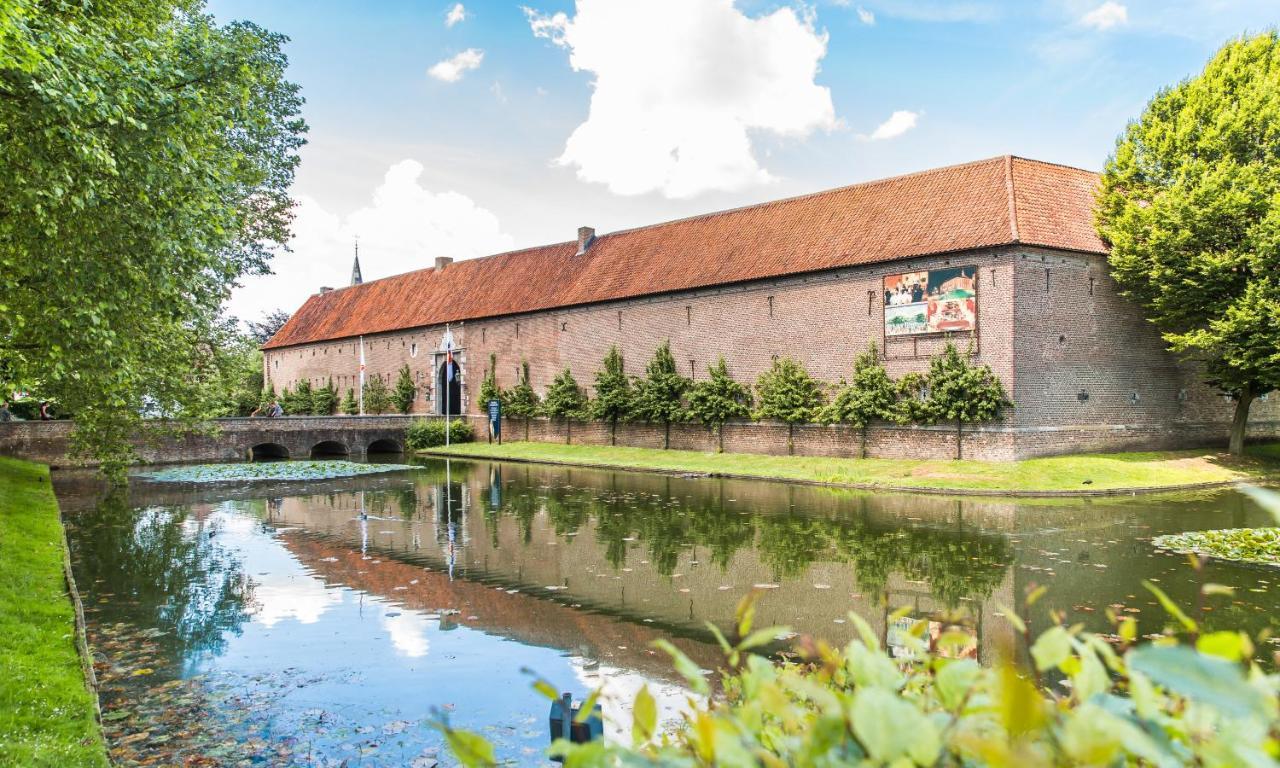 Landgoed Kasteel Limbricht Bed & Breakfast ภายนอก รูปภาพ