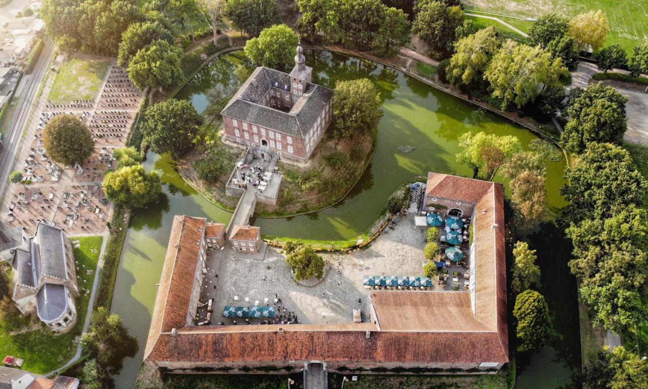Landgoed Kasteel Limbricht Bed & Breakfast ภายนอก รูปภาพ