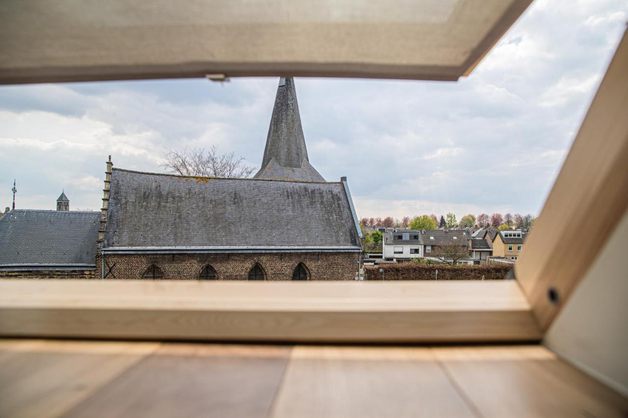 Landgoed Kasteel Limbricht Bed & Breakfast ภายนอก รูปภาพ