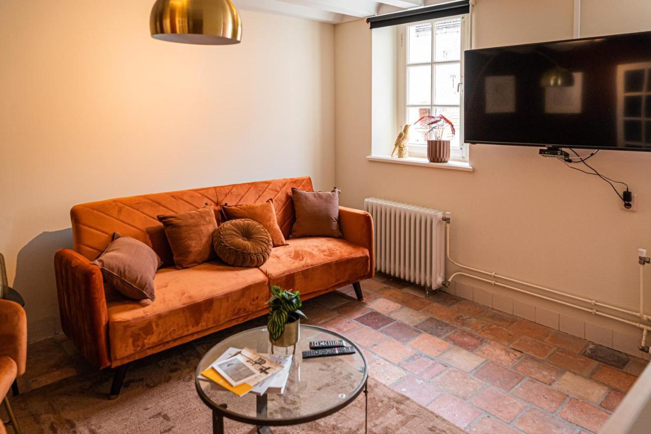 Landgoed Kasteel Limbricht Bed & Breakfast ภายนอก รูปภาพ