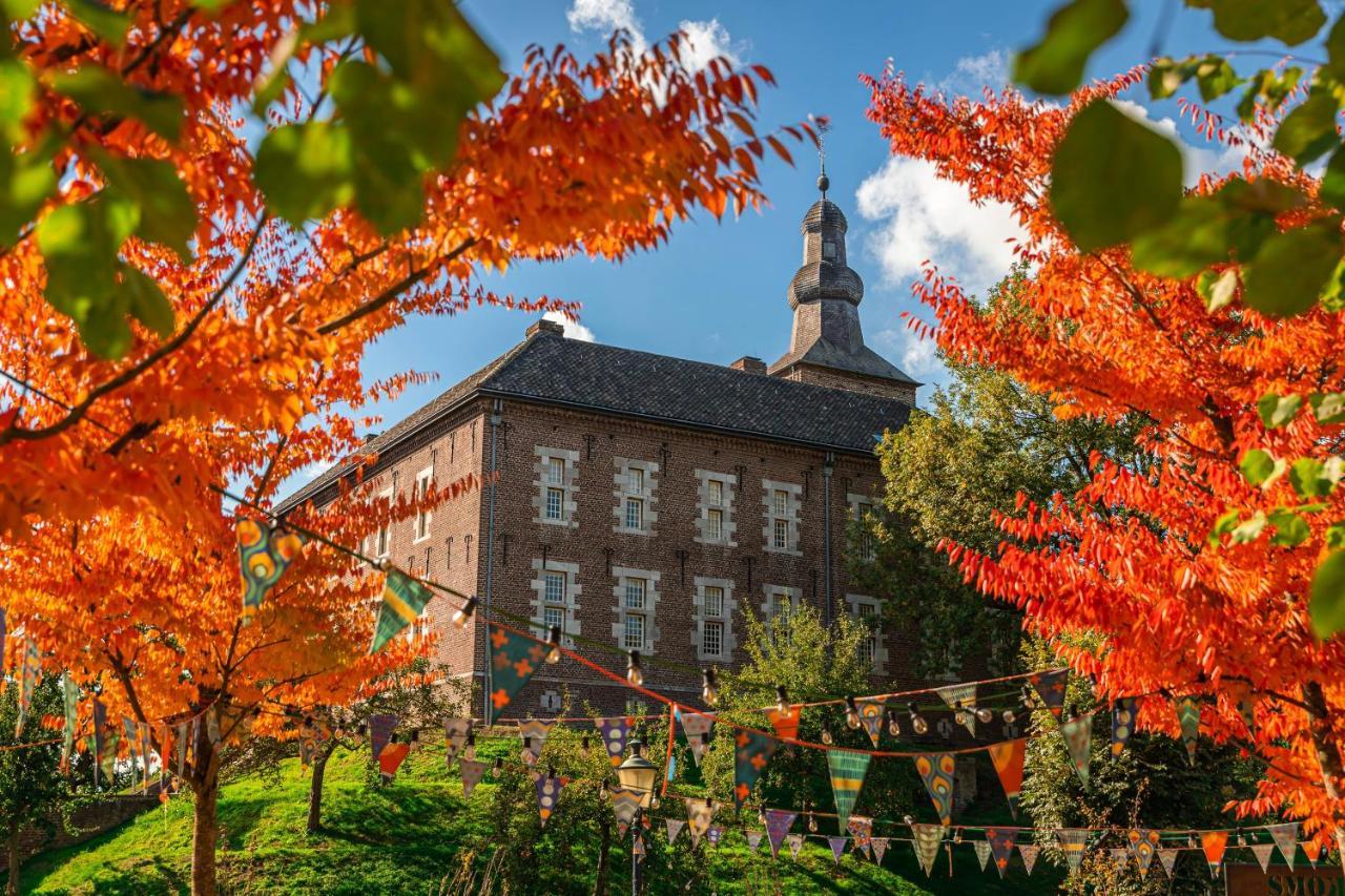 Landgoed Kasteel Limbricht Bed & Breakfast ภายนอก รูปภาพ