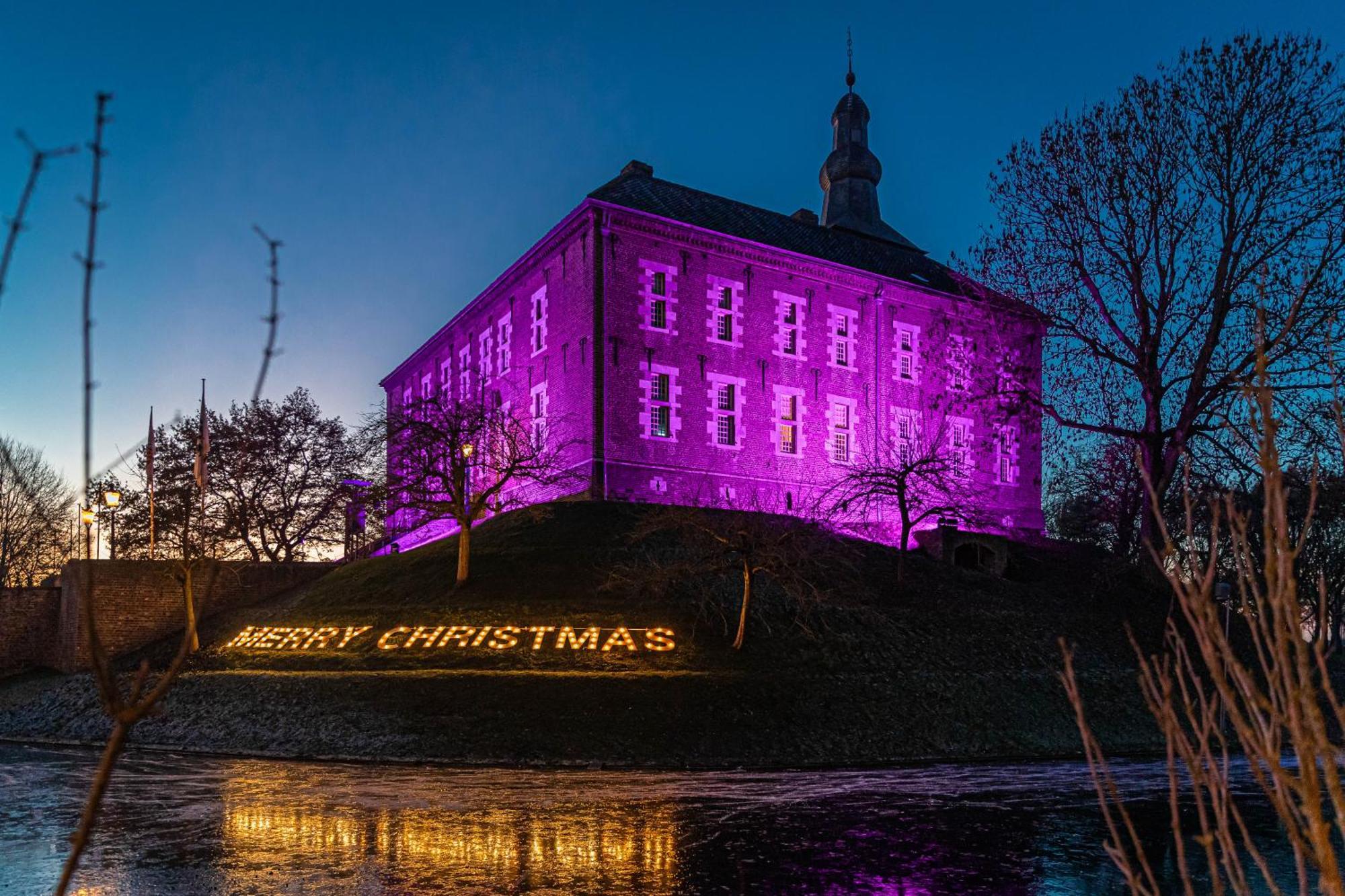 Landgoed Kasteel Limbricht Bed & Breakfast ภายนอก รูปภาพ