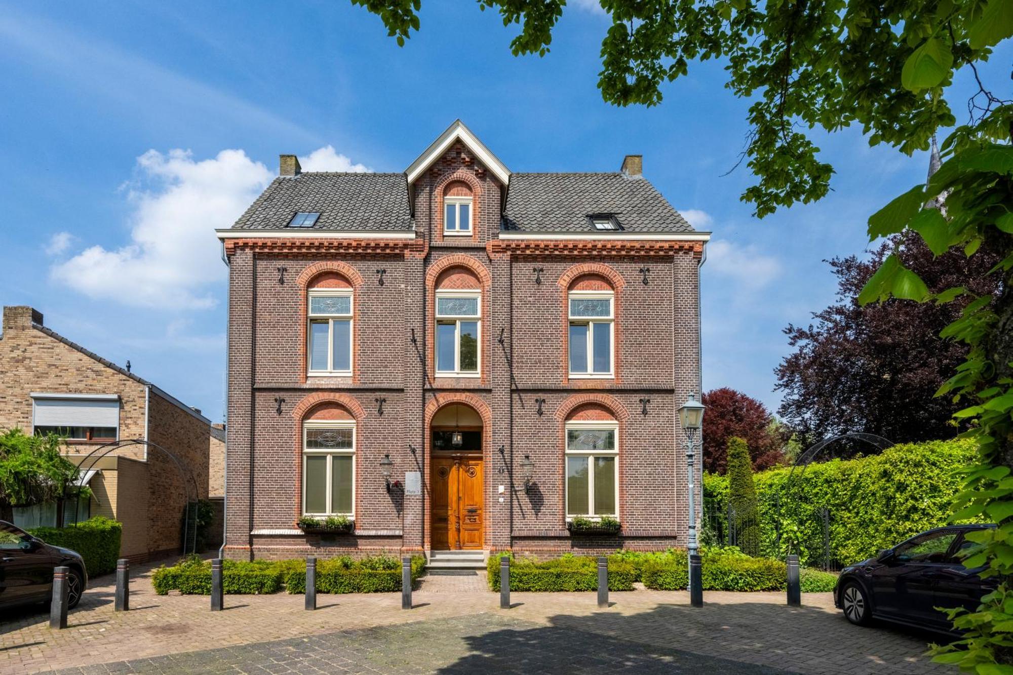 Landgoed Kasteel Limbricht Bed & Breakfast ภายนอก รูปภาพ