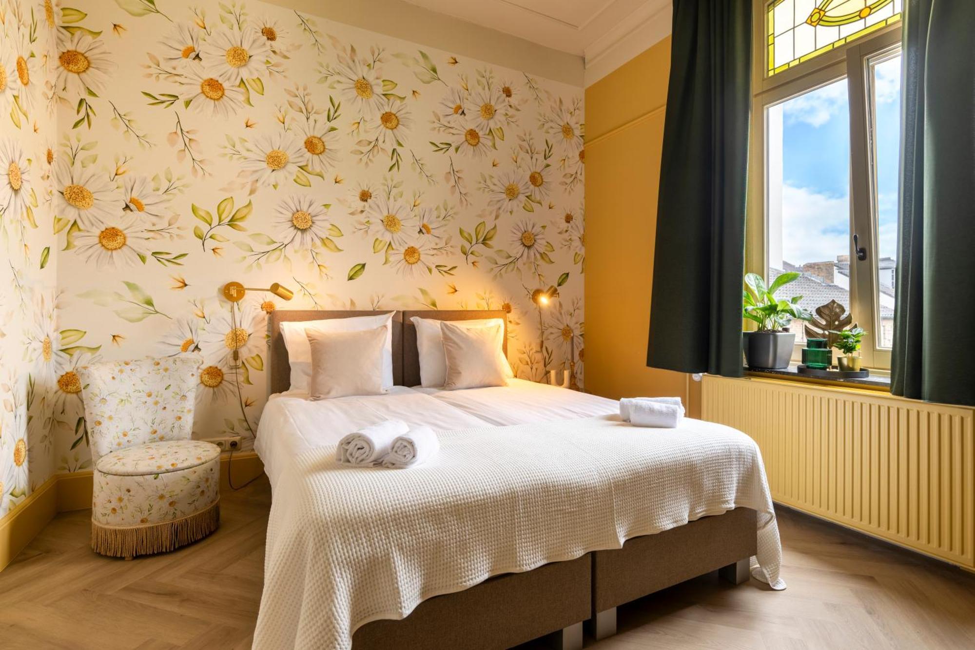 Landgoed Kasteel Limbricht Bed & Breakfast ภายนอก รูปภาพ