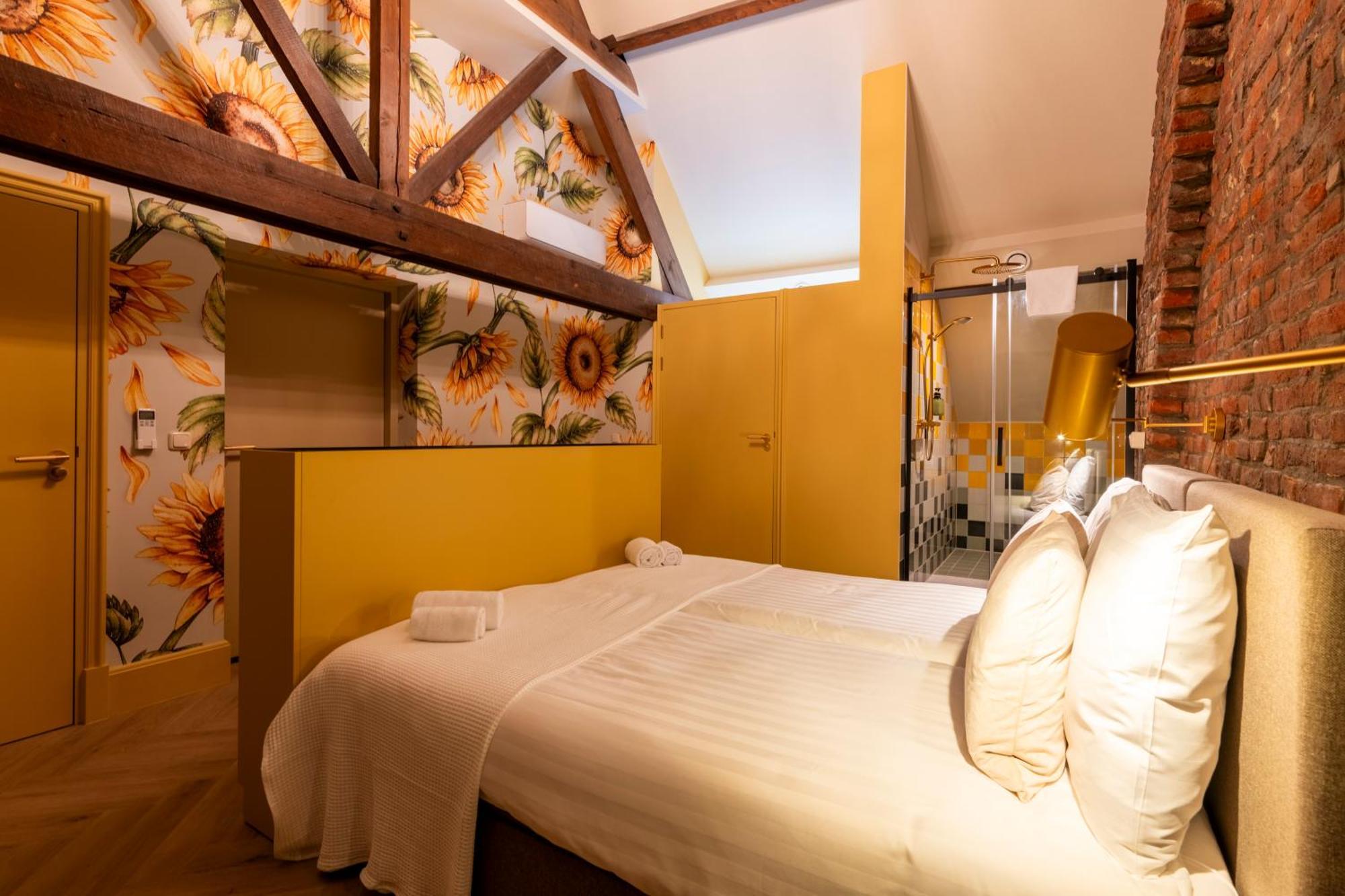 Landgoed Kasteel Limbricht Bed & Breakfast ภายนอก รูปภาพ