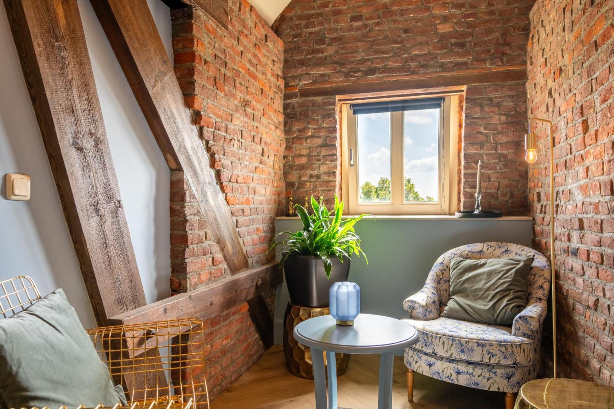 Landgoed Kasteel Limbricht Bed & Breakfast ภายนอก รูปภาพ