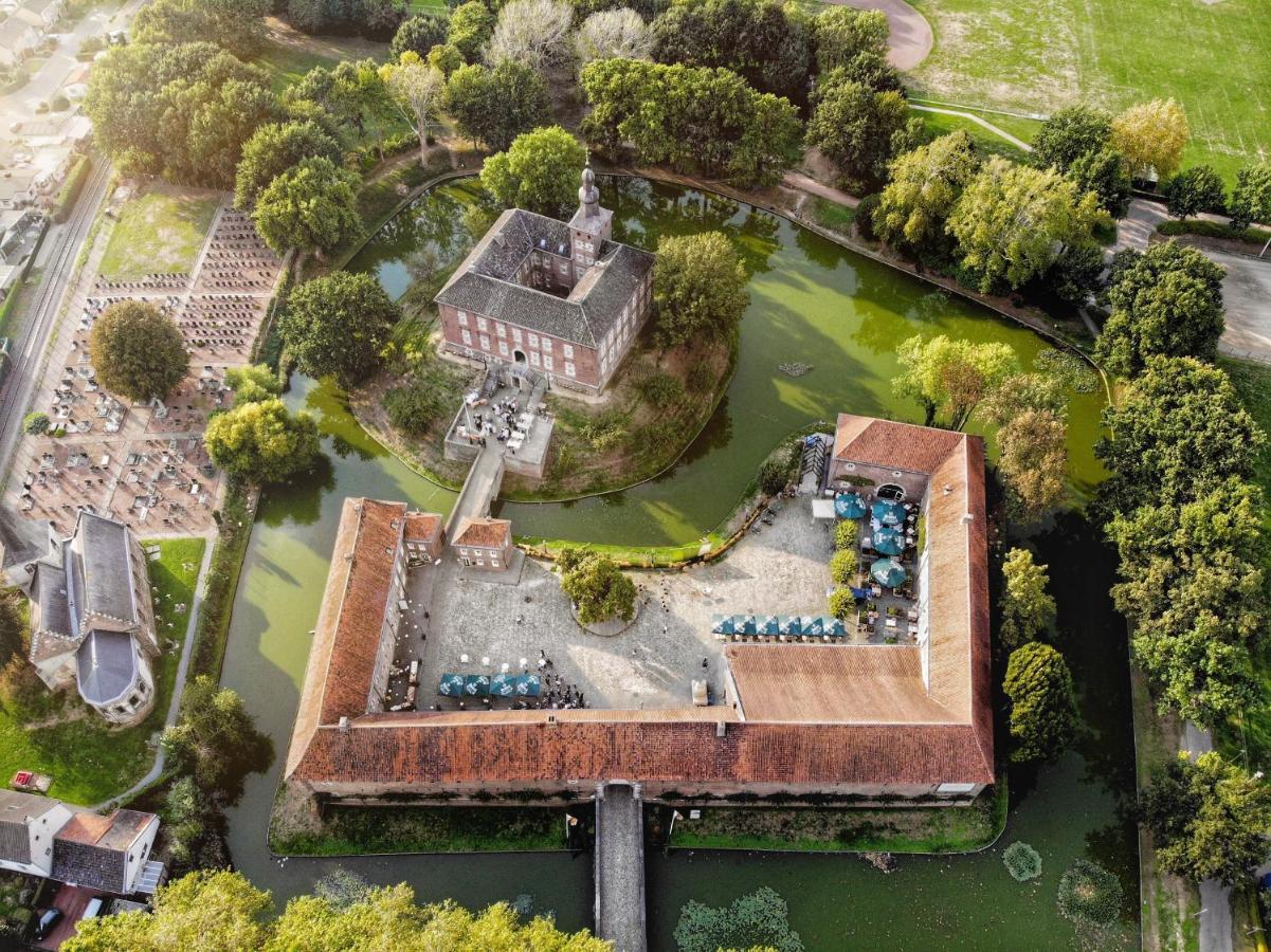 Landgoed Kasteel Limbricht Bed & Breakfast ภายนอก รูปภาพ